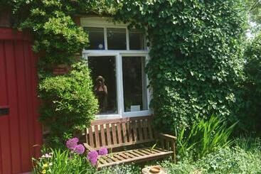 پانسیون The Old Post Office B&b