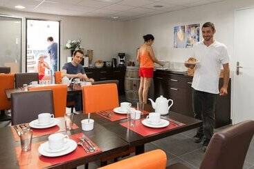 اقامتگاه Résidence Odalys Le Clos Saint Michel