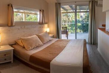 Aloe Village Aparthotel & Spa