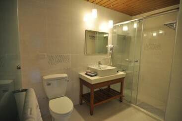 تختخواب و صبحانه Cheng Ping Hot Spring Inn