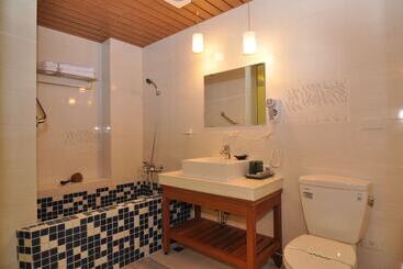 تختخواب و صبحانه Cheng Ping Hot Spring Inn