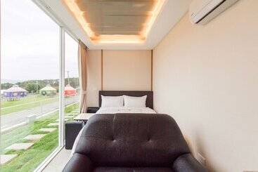 تختخواب و صبحانه Chihgho Camping