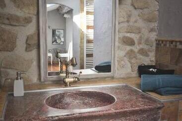 تختخواب و صبحانه Villa Artemia