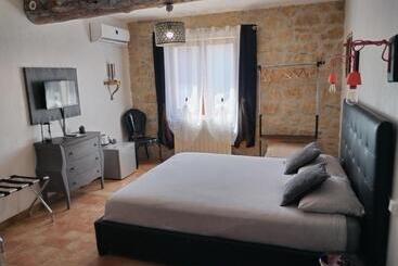 تختخواب و صبحانه Villa Artemia