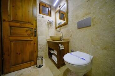 هتل Enjoy Stone