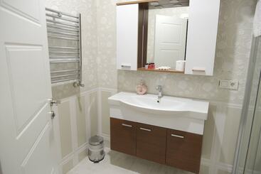 هتل Florya House