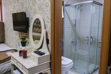 هتل Florya House