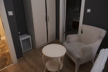 هتل Florya House