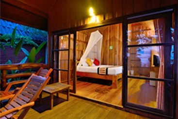 هتل Thiw Son Beach Resort