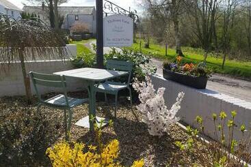 Midtown Farm Bed & Breakfast