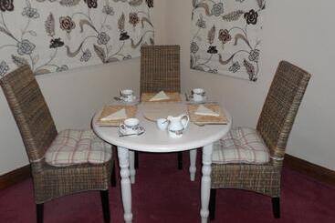 Midtown Farm Bed & Breakfast