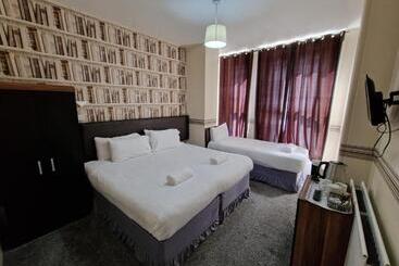 پانسیون Portsmouth Budget Hotels All Rooms Are En Suite
