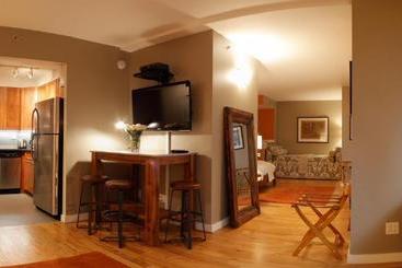 Sanctuary Nyc Retreats