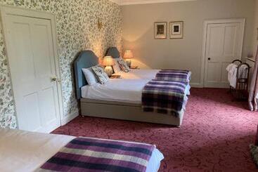Bedrule Old Manse B&b