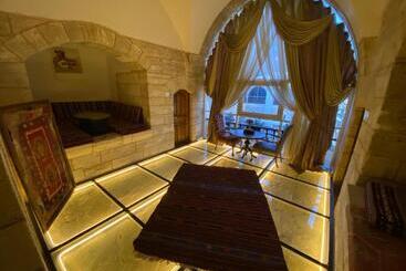 Behrampaşa Otel &cafe &restaurant
