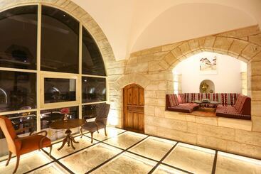 Behrampaşa Otel &cafe &restaurant