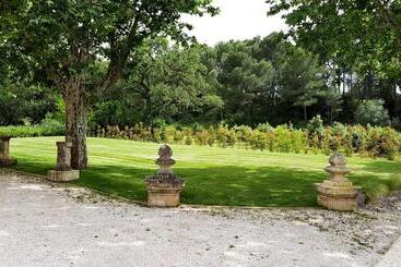 Сельский дом Château Saint Martin De Graves
