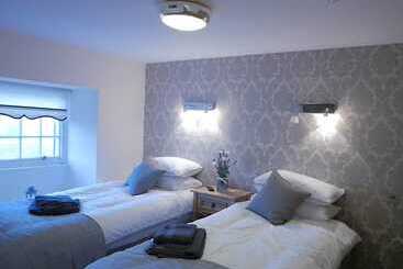 客栈  Manor House Hotel And Restaurant