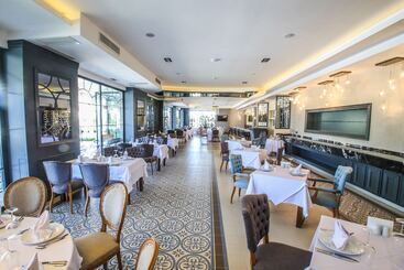 Aymi̇ra Hotel & Spa