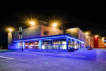 هتل Ibis Budget Macon Creches