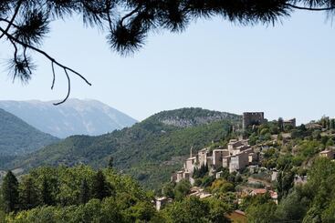 هتل Vvf Drôme Provence, Montbrun Les Bains