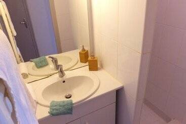 هتل Vvf Drôme Provence, Montbrun Les Bains