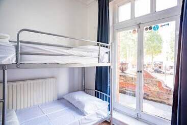 Mile End Beds Hostel