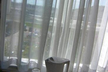 پانسیون St Martins Guest House