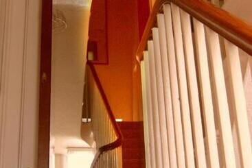 پانسیون St Martins Guest House