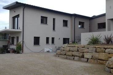 Villa Vi Lyon Est Chambres D Hôtes
