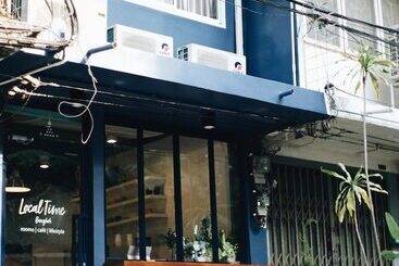 Local Time Bangkok   Hostel