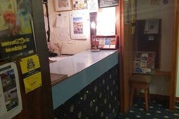 تختخواب و صبحانه Old Priory Guest House