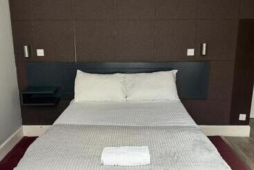 Citi Hotel Aberdeen