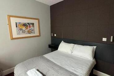 Citi Hotel Aberdeen