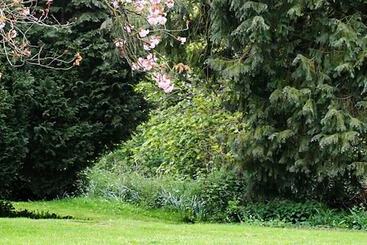 Hillbrow Farm B&b