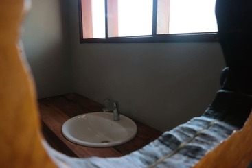 هتل Enyati Lodge