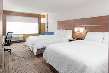 هتل Holiday Inn Express & Suites   Gilbert   East Mesa, An Ihg