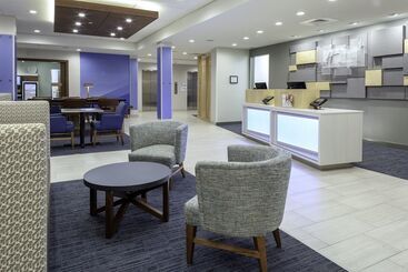 هتل Holiday Inn Express & Suites   Gilbert   East Mesa, An Ihg
