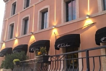 هتل Hôtel Le Chabichou