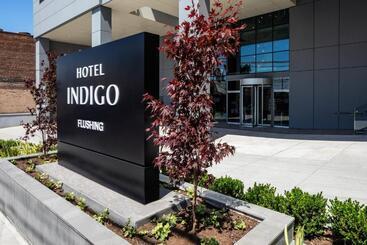 هتل Indigo Flushing   Laguardia