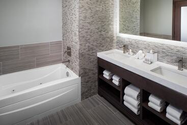 هتل Indigo Flushing   Laguardia
