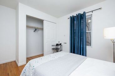 پانسیون Racpanos Modern Stay On Forrest Street