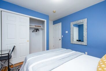پانسیون Racpanos Modern Stay On Forrest Street