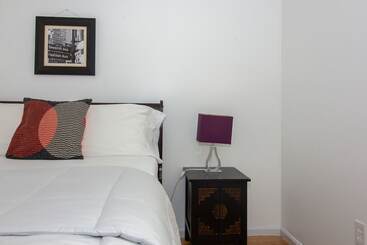 پانسیون Racpanos Modern Stay On Ocean Avenue