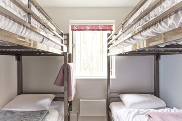 The Barrel Store   Hostel