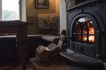 The White Horse Inn