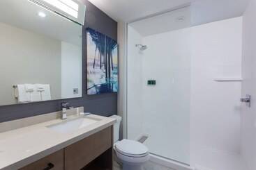 Towneplace Suites By Marriott San Diego Central