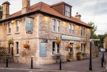 مسافرخانه Rose And Crown Bath