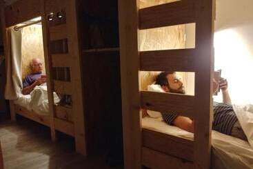 Hostel Les Cordées Liées
