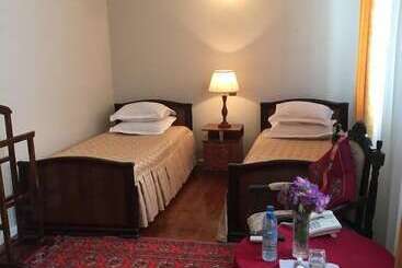هتل Jipek Joli Inn